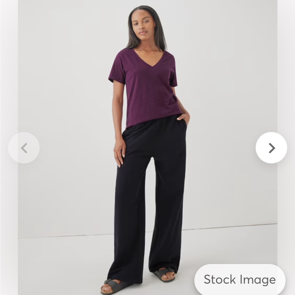 Women's celestial Relaxed Slub V-Neck Tee